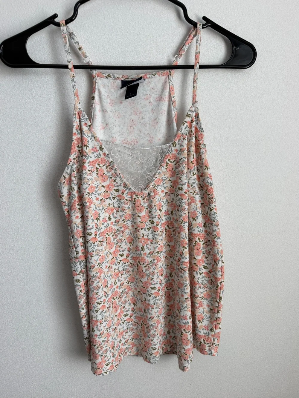 Daytrip Floral Lace-Trim Camisole in Peach Pink and Cream